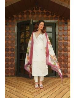 Reevika Ethnic Embroidery Salwar Kameez Catalog at Wholesale Rate  Reevika Ethnic Embroidery Salwar Kameez Catalog at Wholesale Rate