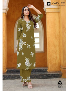 Kadlee Heer Kurtis With Bottom Catalog at Wholesale Rate