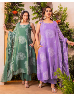 Reevika Combo Cotton Salwar Kameez Size Set at Wholesale Rate Reevika Combo Cotton Salwar Kameez Size Set at Wholesale Rate