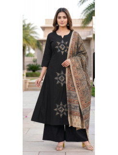 Aarvee Creation Kalamkari Cotton Salwar Kameez Size Set at Wholesale Rate