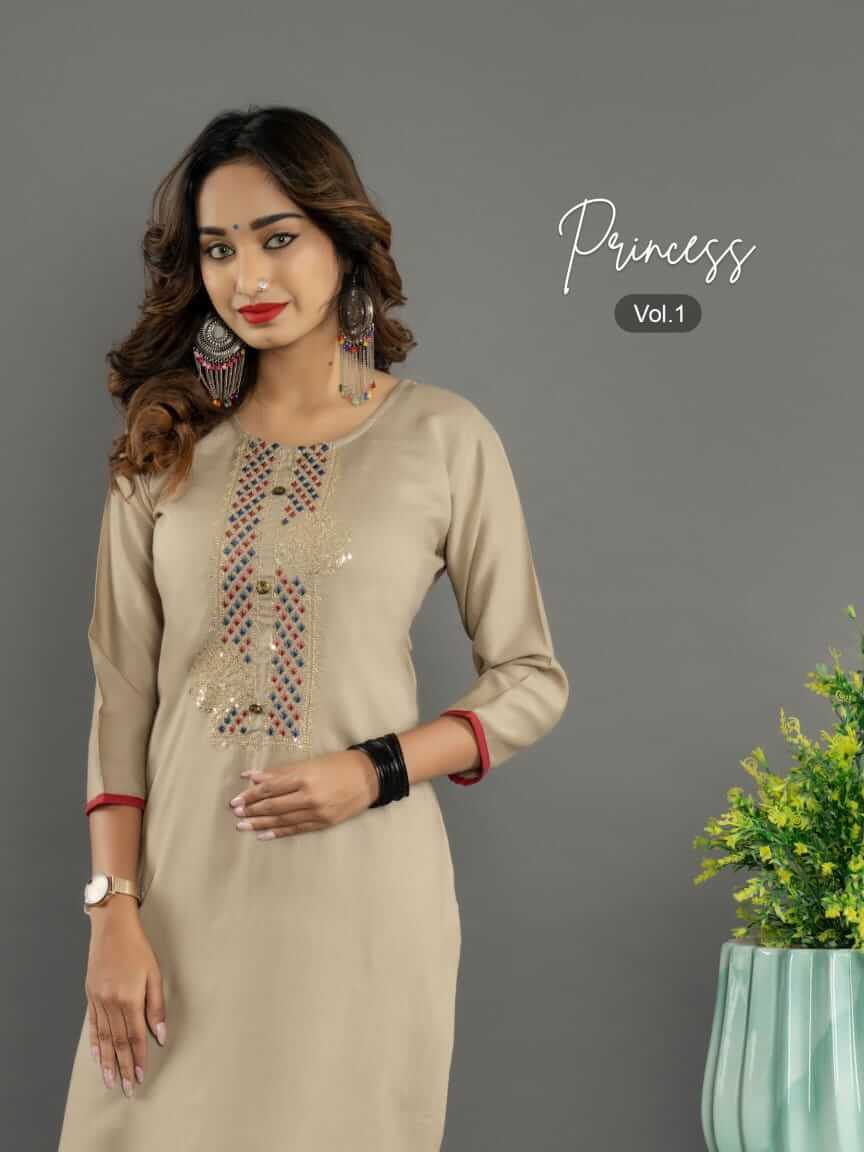 Womens Hanger Princess Vol 1 collection 9