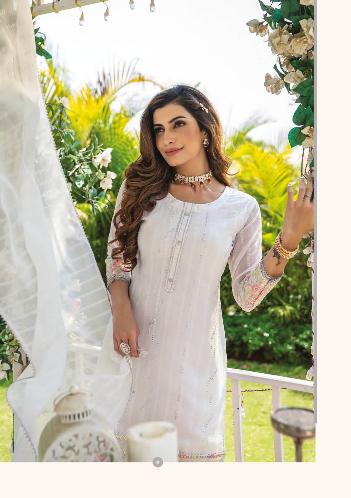 Kiana Luxurious Designer Wedding Party Salwar Suits collection 7