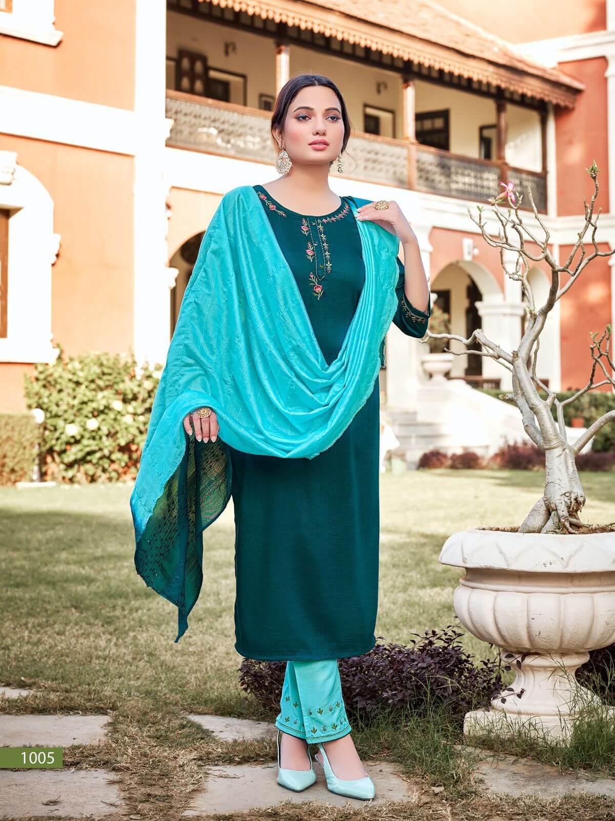 Ladyview Geet Embroidery Salwar Kameez Catalog collection 4