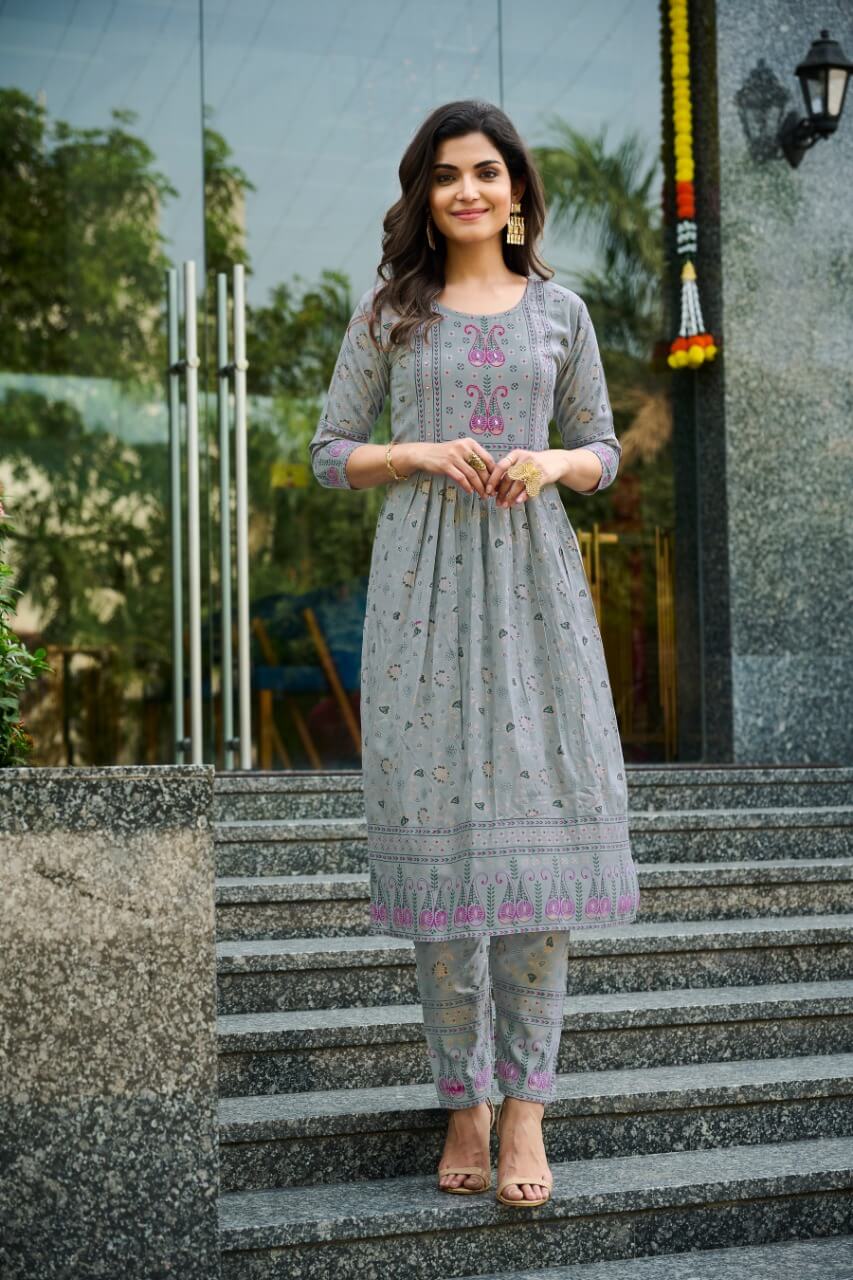 Rangjyot Saarvi vol 1 Kurtis with Bottom Catalog collection 8