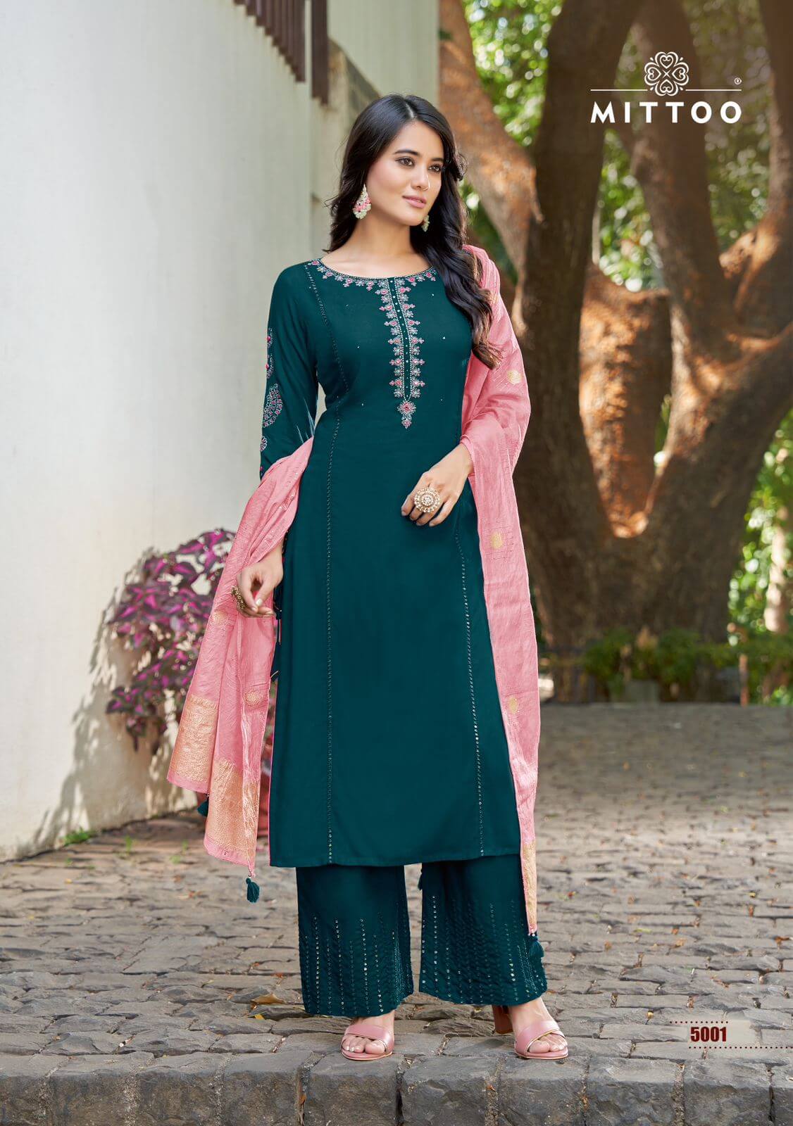 Mittoo Parnita Embroidery Salwar Kameez collection 6