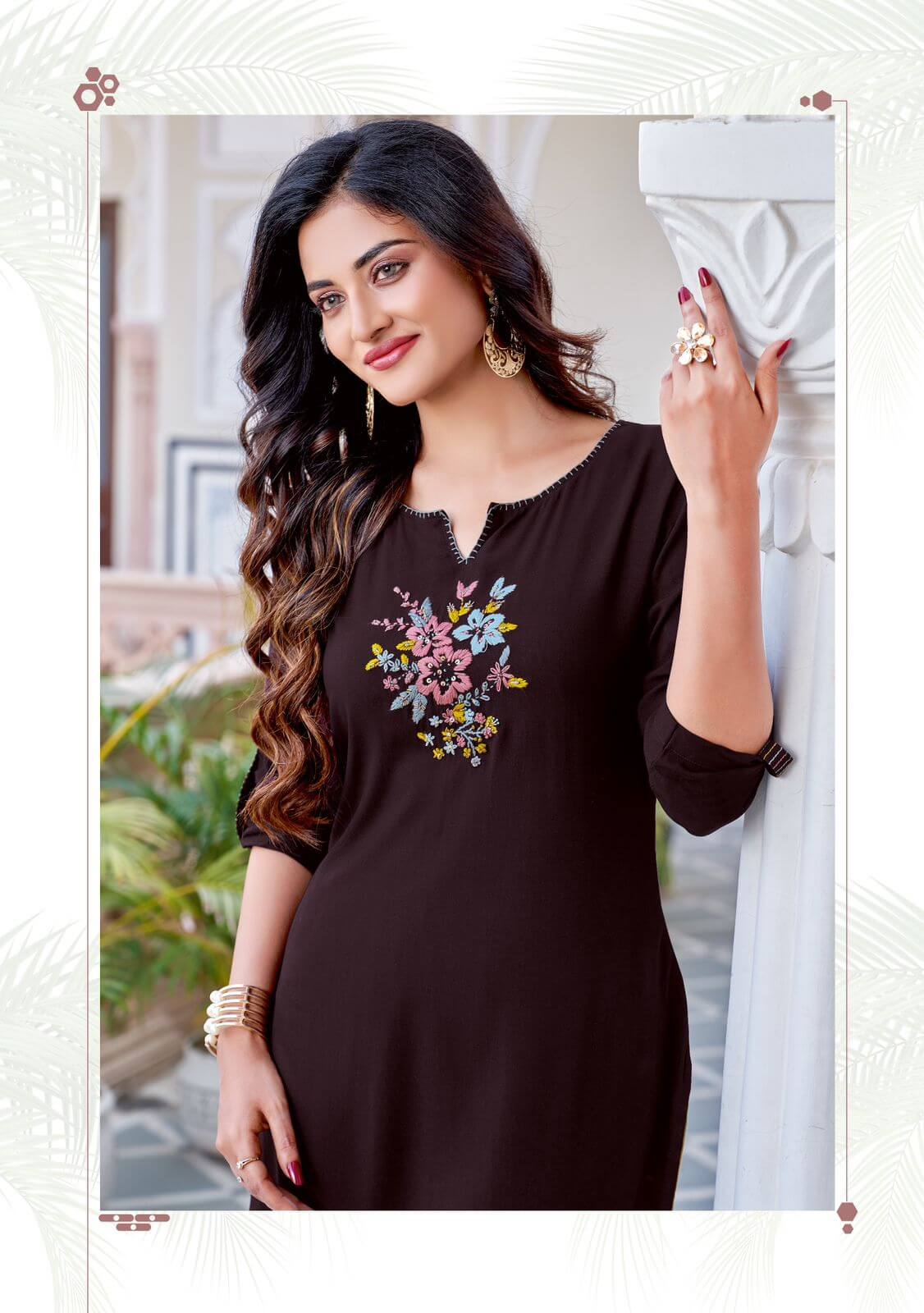 Mittoo Kurti Palak Vol 36 Embroidery Kurti Catalog collection 4