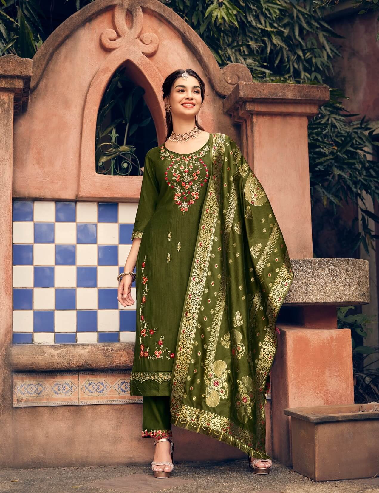 Lily And Lali Hasmeena Vol 2 Embroidery Salwar Kameez Catalog collection 5