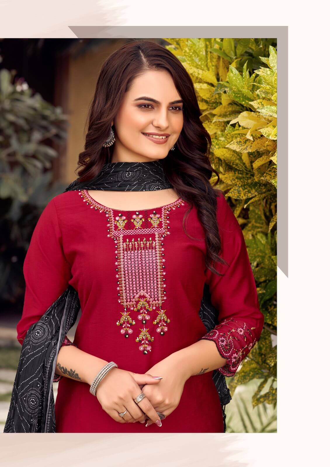 Wooglee Sagaai Embroidery Salwar Kameez Catalog collection 6