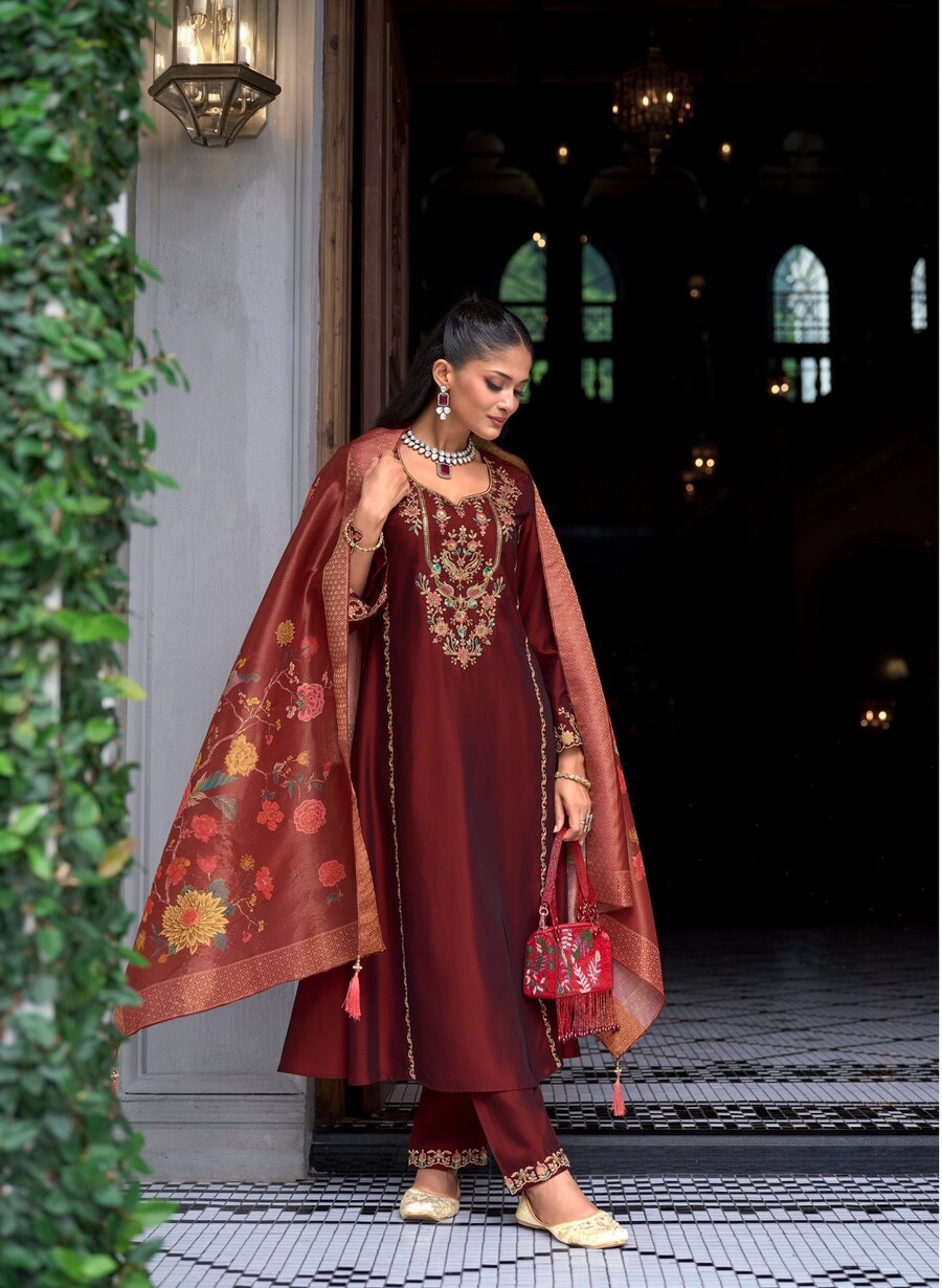 Lily Lali Malkana Embroidery Salwar Kameez Catalog collection 9