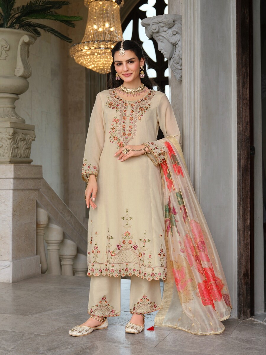 Lily Lali Sarvari Embroidery Salwar Kameez Catalog collection 12