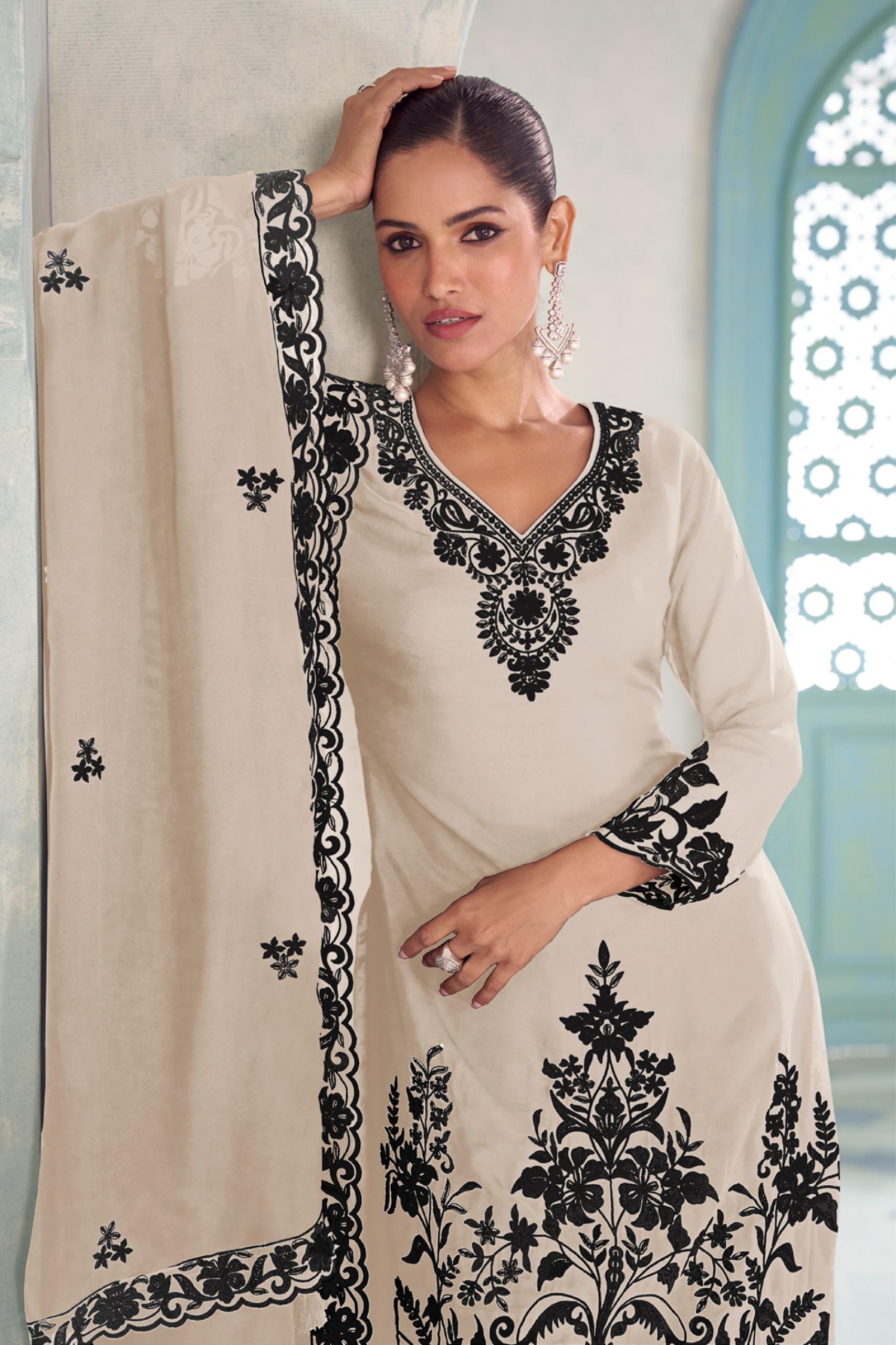 Gulkayra Meher Embroidery Salwar Kameez Catalog collection 6