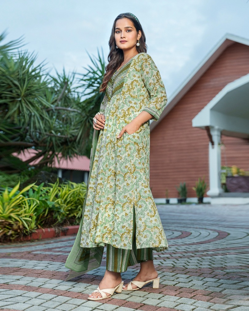 Aarvee Creation Setwise 2 Cotton Salwar Kameez Size Set collection 1